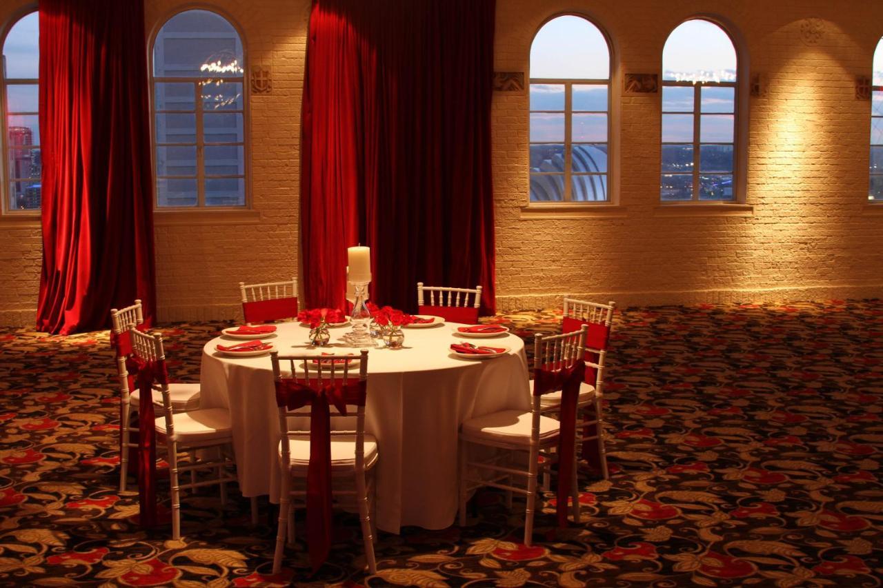 Holiday Inn Kansas City Downtown Aladdin Экстерьер фото